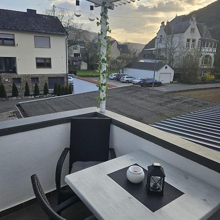 Hakans Moselblick Ferienwohnung Treis-Karden Bagian luar foto